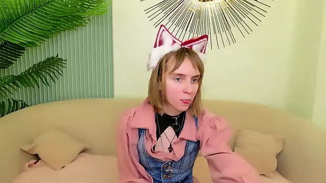 Beverly Gomes online show from 02-26-26, 08:19