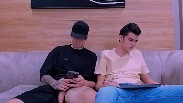 Snapshot of junior_friendss chatting on 01-17-26, 08:56 junior friendss online show from 01-17-26, 08:56