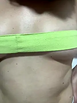 Snapshot of Hellena2020 chatting on 11-28-25, 12:24 Hellena2020 online show from 11-28-25, 12:24