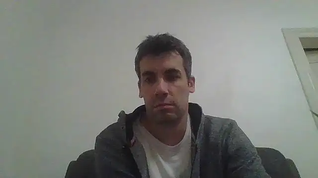 JulioIsHere4you online show from 11-24-25, 02:33