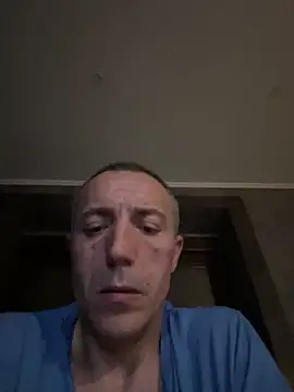 Snapshot of ruberofre chatting on 09-21-25, 12:45 ruberofre online show from 09-21-25, 12:45