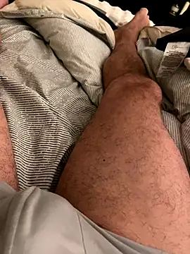 Snapshot of blusky07 chatting on 10-01-25, 01:00 blusky07 online show from 10-01-25, 01:00