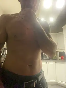 Snapshot of blusky07 chatting on 10-05-25, 02:32 blusky07 online show from 10-05-25, 02:32