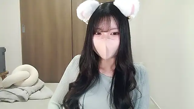 moka-neko online show from 10-22-25, 11:32