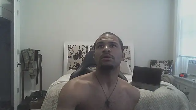 Snapshot of kingtaydo chatting on 11-01-25, 01:57 kingtaydo online show from 11-01-25, 01:57