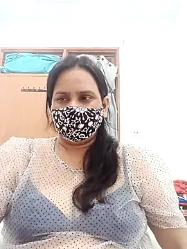 Snapshot of Your-vipasha chatting on 04-18-26, 07:07 Your-vipasha online show from 04-18-26, 07:07