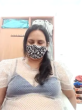 Snapshot of Your-vipasha chatting on 04-18-26, 07:58 Your-vipasha online show from 04-18-26, 07:58