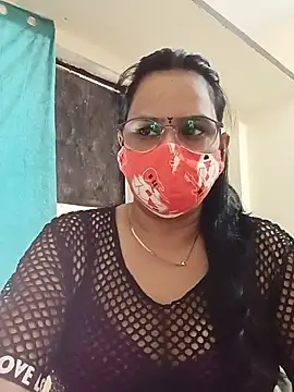 Snapshot of Your-vipasha chatting on 06-20-26, 08:17 Your-vipasha online show from 06-20-26, 08:17