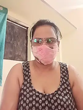Snapshot of Your-vipasha chatting on 07-11-26, 07:33 Your-vipasha online show from 07-11-26, 07:33