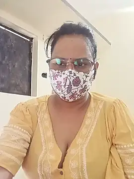 Snapshot of Your-vipasha chatting on 07-12-26, 08:27 Your-vipasha online show from 07-12-26, 08:27