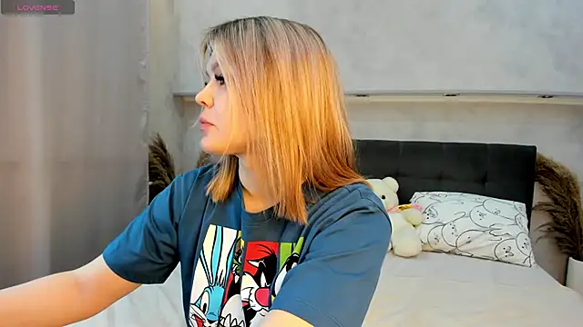 Jerry-Hall online show from 04-15-26, 01:12