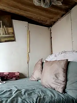 SeductiveDick1997 online show from 09-28-25, 08:42