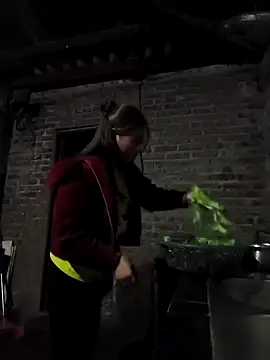 siki-00 online show from 12-22-25, 11:40