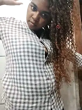 Ella lima online show from 05-17-26, 12:23