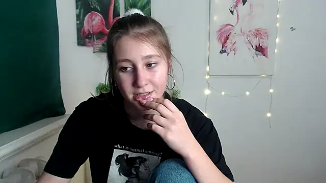 Milka kamila online show from 10-29-25, 01:46