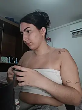 ApenasLys online show from 01-18-26, 07:50