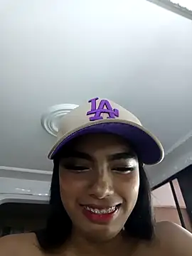 Catalleya flower online show from 11-14-25, 07:56