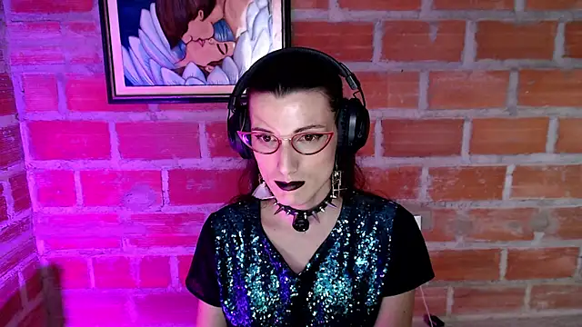 Moira-Hot online show from 06-27-26, 04:06