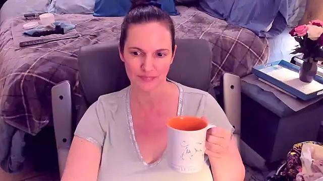 ninajaymes online show from 01-23-25, 08:57