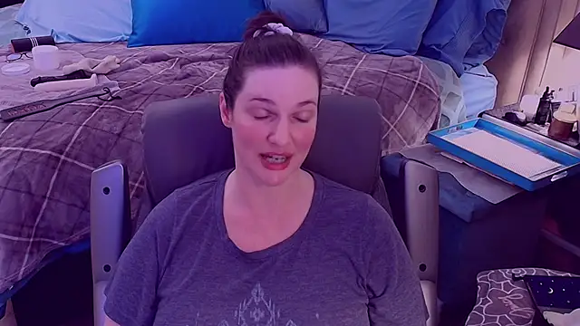 ninajaymes online show from 02-19-25, 04:55