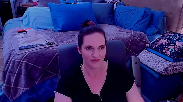 ninajaymes online show from 05-11-26, 09:45