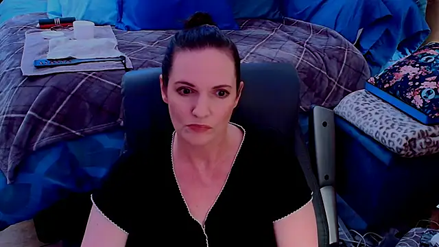 Snapshot of ninajaymes chatting on 07-06-26, 07:05 ninajaymes online show from 07-06-26, 07:05