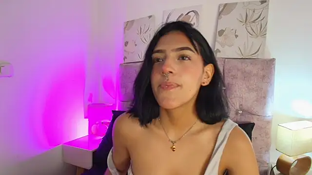 Dulce Bella  online show from 02-13-26, 03:57