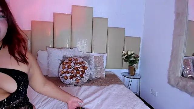 Snapshot of Rebeca_jackson chatting on 10-10-25, 07:46 Rebeca jackson online show from 10-10-25, 07:46