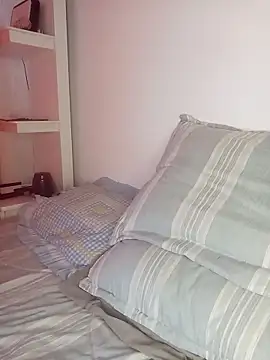 Dante dm online show from 10-24-25, 03:19