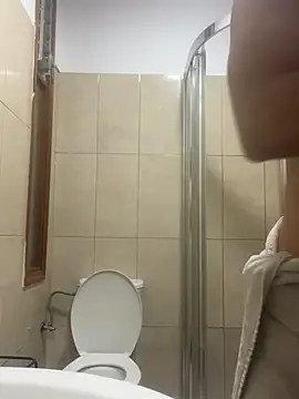 Snapshot of Elcanaarion29 chatting on 11-29-25, 09:29 Elcanaarion29 online show from 11-29-25, 09:29