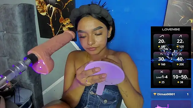 lau-hot online show from 03-10-26, 07:41