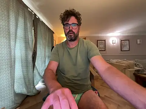 CyprioteWhitefly online show from 06-12-26, 09:52