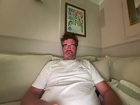 CyprioteWhitefly online show from 06-14-26, 02:35
