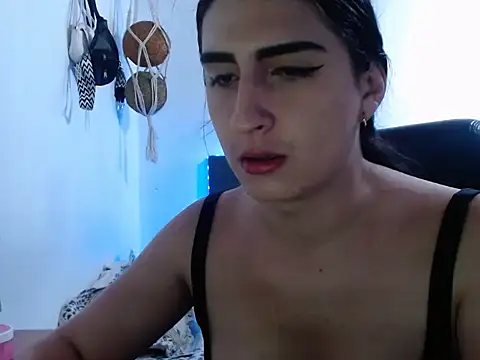 lola diez online show from 03-08-26, 11:41