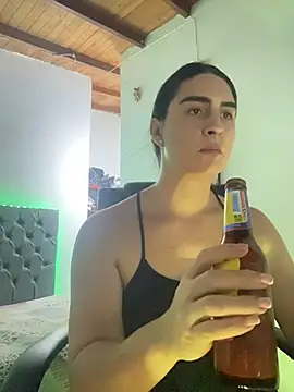 lola diez online show from 04-14-26, 01:33