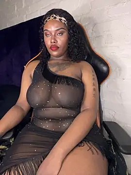 Snapshot of QUEEN_NOBUHLE_777 chatting on 02-22-26, 12:23 QUEEN NOBUHLE 777 online show from 02-22-26, 12:23