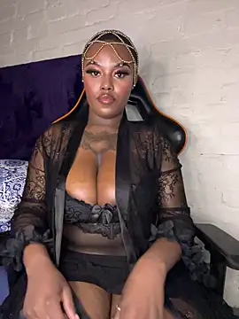 QUEEN NOBUHLE 777 online show from 03-18-26, 10:35