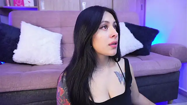 SophiieCumsx online show from 02-21-26, 03:07