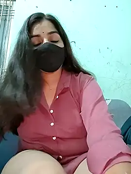 Snapshot of the_saavi chatting on 05-05-26, 06:05 the saavi online show from 05-05-26, 06:05