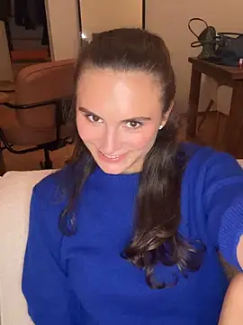 SophiiaStarr online show from 09-27-25, 07:52