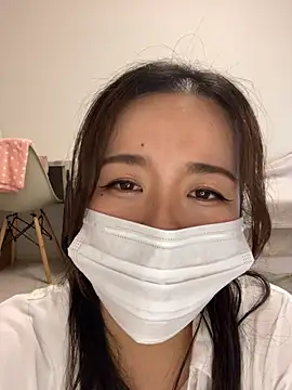 Snapshot of NATSUMI00 chatting on 09-21-25, 06:26 NATSUMI00 online show from 09-21-25, 06:26