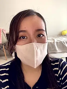 Snapshot of NATSUMI00 chatting on 09-27-25, 05:01 NATSUMI00 online show from 09-27-25, 05:01