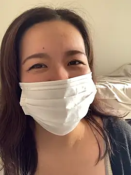 Snapshot of NATSUMI00 chatting on 10-23-25, 05:40 NATSUMI00 online show from 10-23-25, 05:40