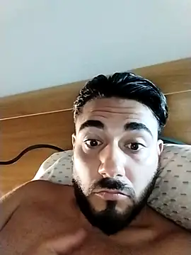 Snapshot of axsimil chatting on 09-25-25, 01:15 axsimil online show from 09-25-25, 01:15