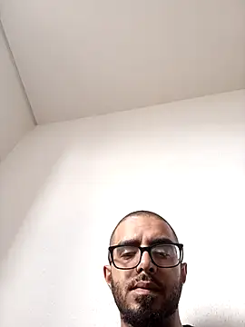 Snapshot of dicktime90 chatting on 04-06-26, 10:38 dicktime90 online show from 04-06-26, 10:38