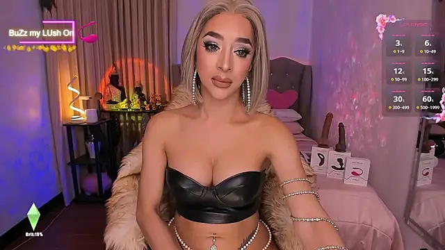 Dream Goddess online show from 02-19-25, 07:28