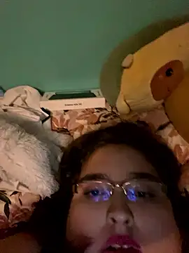 Snapshot of yxngboobs chatting on 01-10-26, 06:26 yxngboobs online show from 01-10-26, 06:26