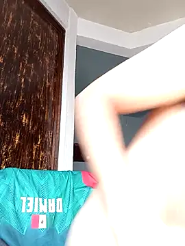 aczinovelez342 online show from 01-10-26, 05:37