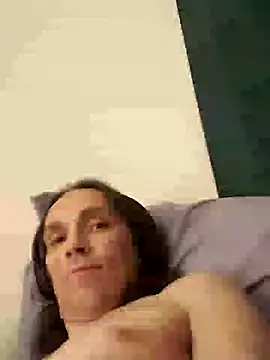 Cummingsfull online show from 12-21-24, 03:36