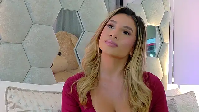 NicoleArmani online show from 02-14-26, 01:13